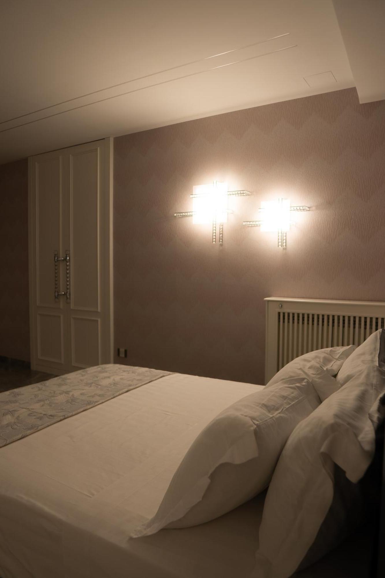 D'elite Chiaia Apartment Neapel